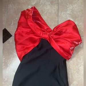 Red bow dress